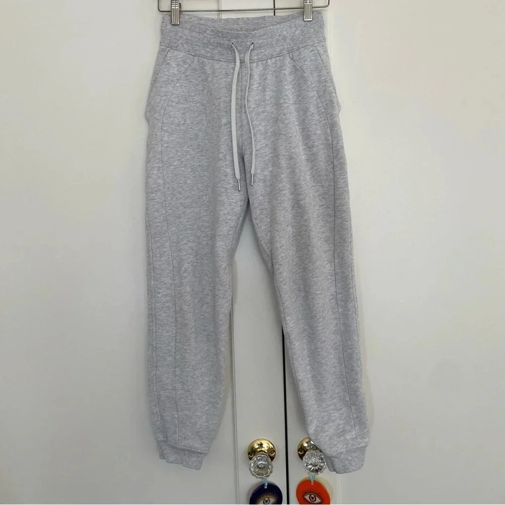 Lululemon Scuba High-Rise Jogger‎